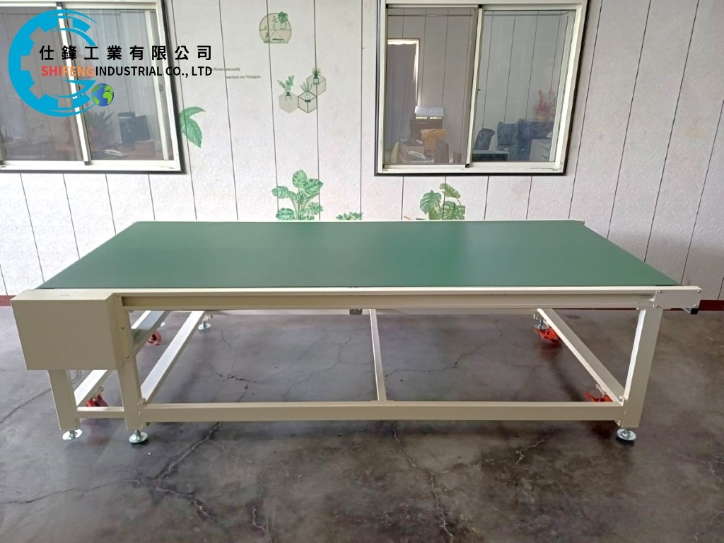 鋼鈑烤漆皮帶式平面輸送機&客戶案例三